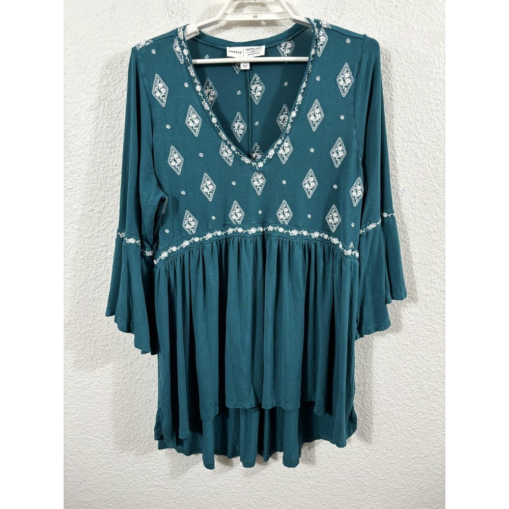 Torrid Tunic Shirt Womens 1 Teal Super Soft Knits Embroidered Boho Bell Sleeve